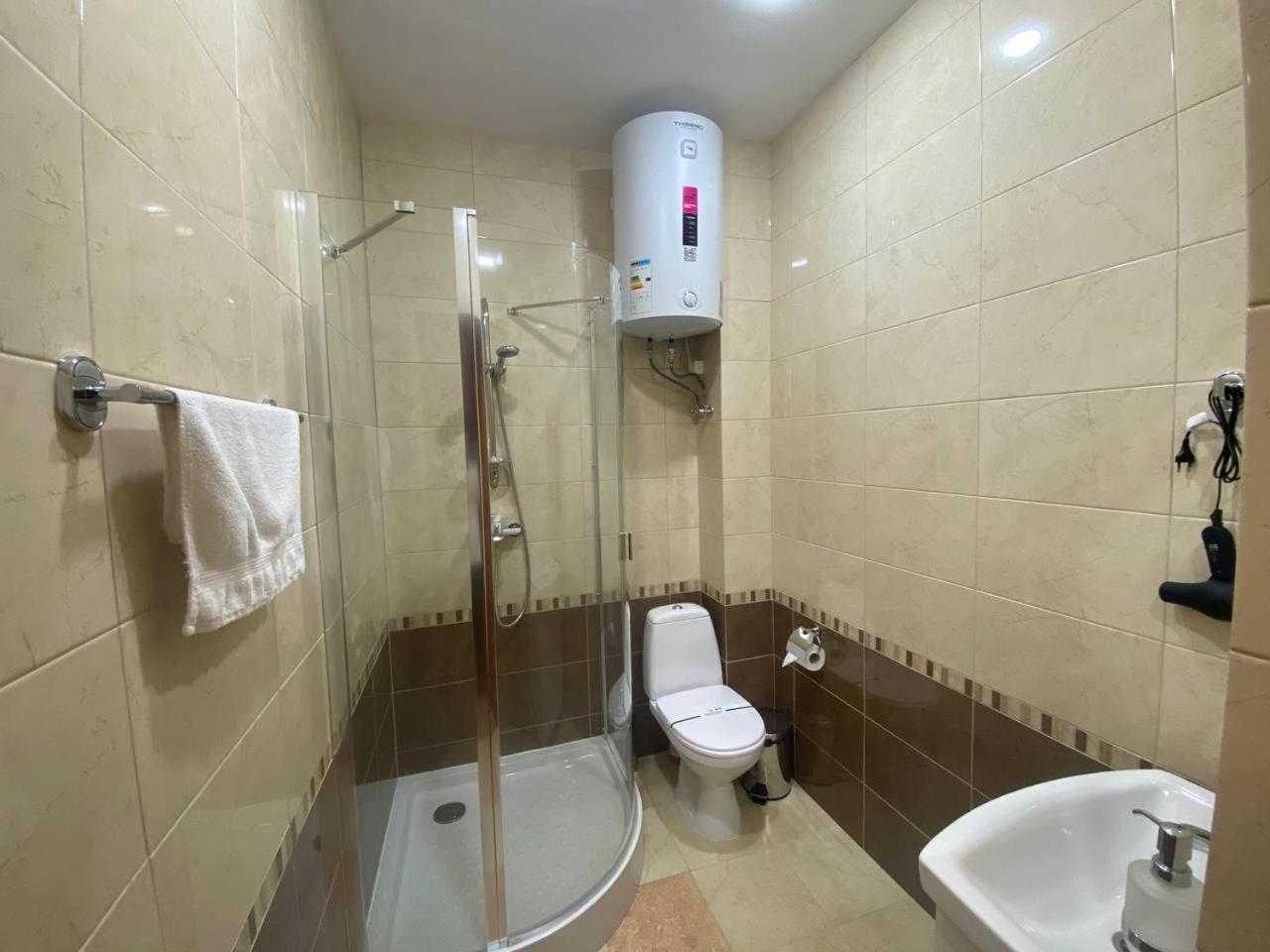 Dvoryanskiy Hotel Dnipro Exteriör bild